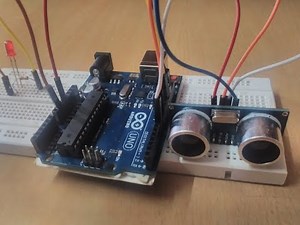 Makeing People And Visitor Counter Circuit By Using Arduino And Ultrasonic Sensor | Serial Monitor