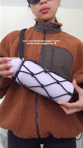 DIY paracord water bottle holder 💦✨#diycrafts #memade