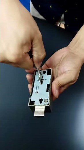 yosec high security double bit key lock with user key and master guard key