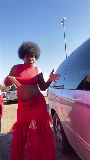 Ok I think I got the dance down pack a lil bit what y’all think 🤣🤣🥰🥰🥰🥰🥰