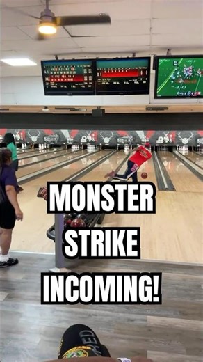 The D in DNA lines up 9 straight #strikes in practice! #dna #bowling #shenanigans #bowlingvideos