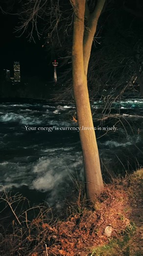 NIAGARA FALLS,NY pay attention to those you hold close yet never celebrate your wins. They keep you around to study your habits #niagarafalls#river#cityskylines#waterfalls#fyp