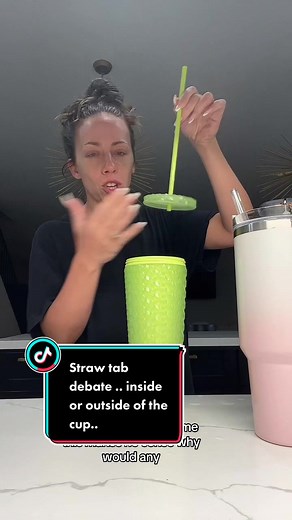 How to Properly Insert a Straw in a Tumbler