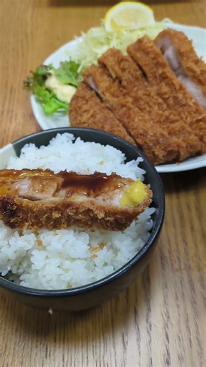 [This is the place to go for tonkatsu👍] #gourmet #foodporn #delicious #tonkatsu #katsucurry #dinner