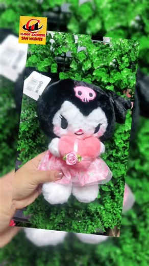 También tenemos peluches de Stich y Capibara, recuerda, #somos China Express San Vicente, TODO LO QUE BUSCAS EN UN SOLO LUGAR.