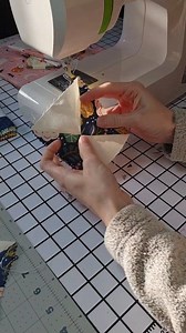 Hourglass quilt block tutorial #jennsews #sewing #quilting #quiltblock #sewingtutorial | Jennsews