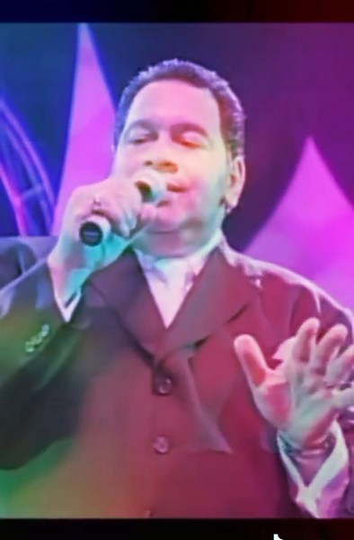 Live Salsa Performance with Vibrant Musicians