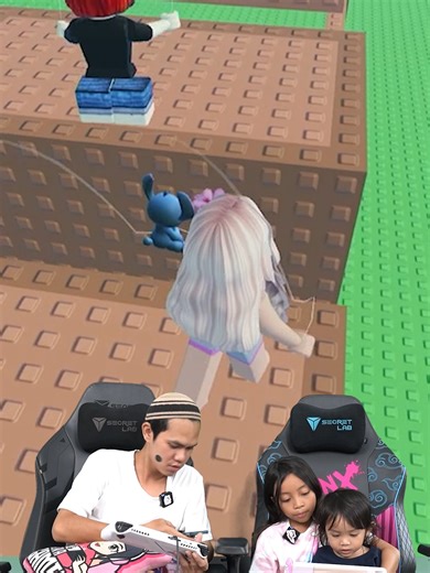 DI TOWER INI SEMUA PLAYER ROBLOX BISA TERBANG !! LEIKA TERJUN BEBAS DARI PUNCAK TOWER #leika #leikagaming #roblox #robloxfyp