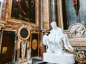 Jago (scultore): biografia e opere di uno degli artisti più influenti sui social