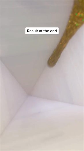 Result at the end🌻 #resin #resinart #resinpour #resinpyramid #sunflower #fyp #foryoupage #foryou #asmr #satisfying #custom #art #viral | Georgialinzi