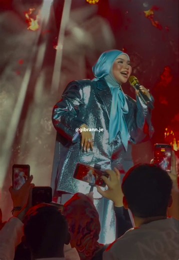 Kamu AJL Version — Aina Abdul karaoke & cover