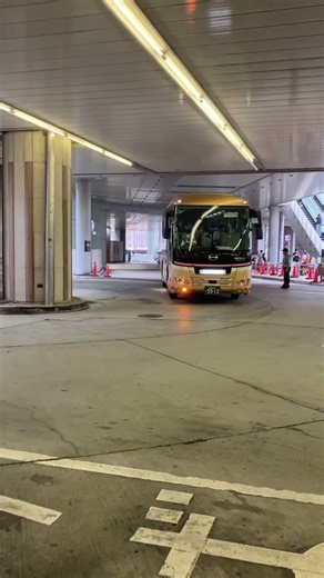 ポートピアホテル送迎バス 5512 号車