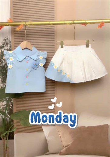 Creative Week of Outfits for Girls