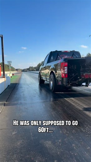Very first pass for the new build #blackbird Right off the trailer and was only supposed to go 60ft but @chrisbuhidar couldn’t help himself 🤣 #racetruck #dragracing #f250 #fummins | Truck Source Diesel & Off-Road