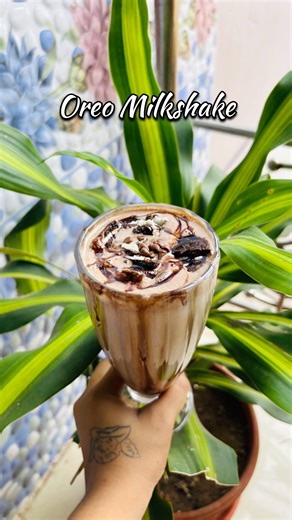 Oreo Milkshake 🍪🥤 | 2-Minute Creamy & Delicious Recipe | #shorts#trending#viral
