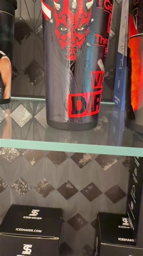 The best licensed Star Wars bottle collection you will find. Grab your favorite characters today. #starwars #darthmaul #bobbafett #darthvader