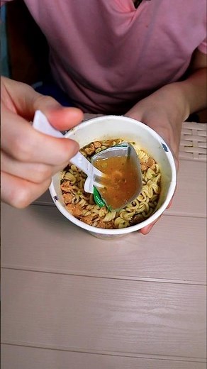 HOW TO DRINK POPMIE SAUCE! #food #asmr #mukbang #food #popmie