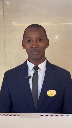 Hospitalité-Disponibilité-Qualité, voilà pour lui les trois qualificatifs qui décrivent le mieux Bravia Hotels. De nationalité nigérienne, Addoum Albadé Abdoul Karim, occupe le poste de réceptionniste à Bravia Hôtel Niamey. Son amour pour le travail lui a valu la distinction de l’employé du mois de février 2022. #LaTeamBravia #braviahotelniamey #Braviahotels #Hotels #Niamey #Niger #Employees