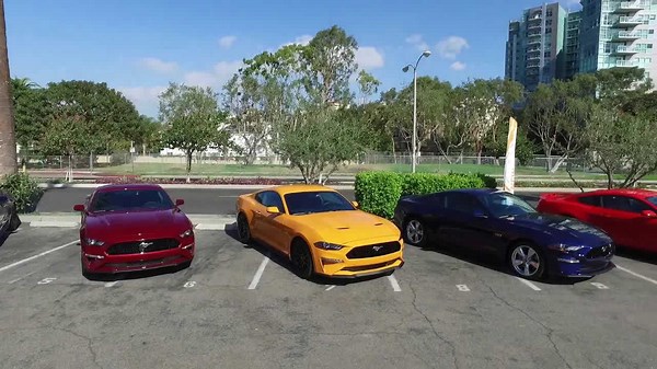 Mustang GT vs Dodge Challenger Hellcat - Which muscle car reigns supreme?