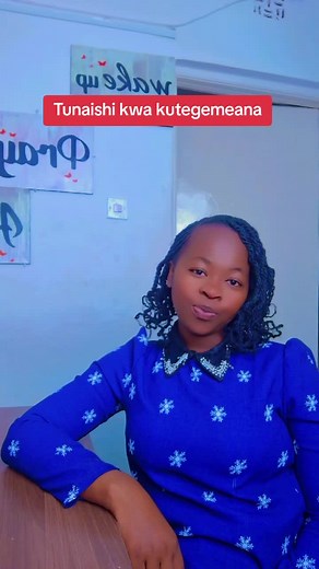 Nyimbo za Kanisa Katoliki: Kutegemeana na Huduma Takatifu