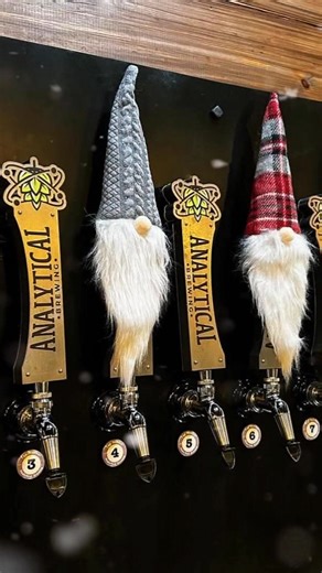 Today we are at Analytical Brewing in Lexington! Come share in the joy with Christmas on the Prairie! Stop in for a cold delicious brew, and pair it off with one of our delicious brick oven Neapolitan pizzas! Featuring our new braided pretzels! See you there! #prohibition309 #CraftPizza #SupportLocal #Peoria #peoriaillinois | Prohibition 309