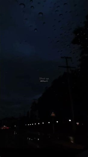 Prom Queen - Beach Bunny | lyrics | aesthetic | english songs | Slowed | whatsapp status | speed up