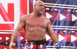 WWE/UFC News: Former UFC Interim Champion to use Kurt Angle's iconic theme song in return fight
