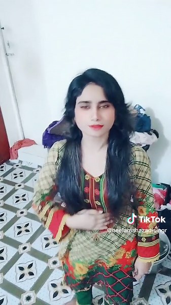 tedi shoni jo nibhdi #satendwithkashmeir #pakistanzindabad #uae🇦🇪 #faoryoupage #viral #foryou