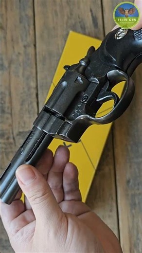 Макет револьвера Python 4" USA 1955 Denix 1051