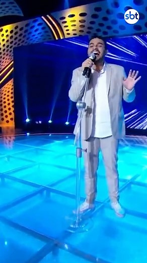 Nós do #ProgramaRaulGil desejamos todo sucesso nesta nova fase incrível da carreira do @gabbrielhenrique ♥️✨ | Programa Raul Gil