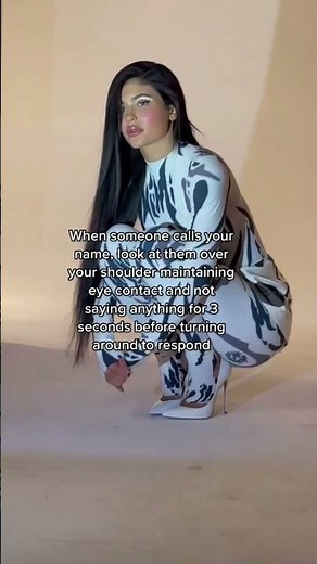 How to look powerful or intimidating body language