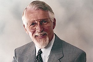 We remember David Pawson, one of the world's finest Biblical teachers - UK CHRISTIAN