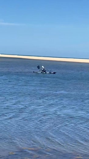 1.1K views | Young guy set up his kayak and set off off down lake Tryer’s beach | Juana Nakamura | Facebook