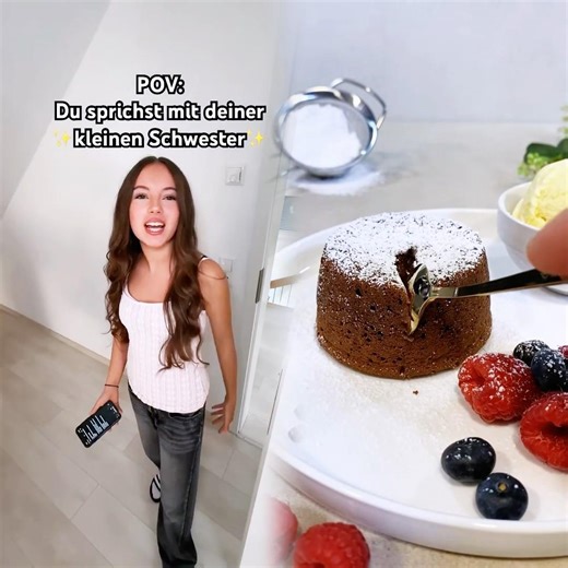 #parody #Siblings #sibling #skit #alien #fyp #prank #memes #fake #comedyskit #youngest