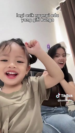 Jasmine and Mommy Live: Fun Adventures and Mukbang