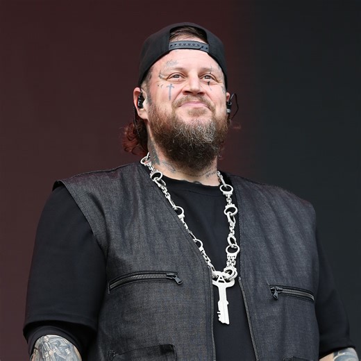 Jelly Roll Looks So Different After Shaving Off His Beard for First Time in 10 Years