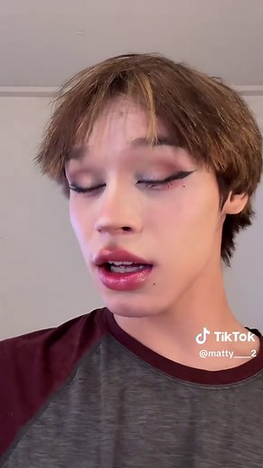 Tutorial de delineado para ojos almendrados y caídos