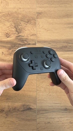 Unboxing the Nintendo Switch 2 Pro Controller