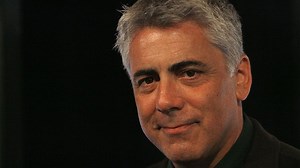 Actor Adam Arkin Close to Selling His Studio City Home