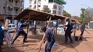 Une vaste opération de déguerpissement sur le tronçon cosa-nongo. | M'boukéyah actu