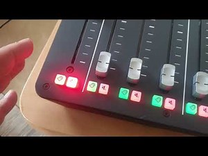 RODECaster Pro unboxing and setting up with WIndows 10