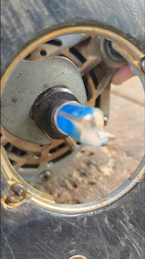 🔧 Quick Router Blade Change!