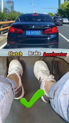61K views · 113 reactions | Be sure to step on the brakes correctly when braking suddenly! #cars #automotive #driving #drivingskills #drivingtips #drivinglessons #fbreels #fbreelsvideo #fyp #foryou #aestheticvibes | Aesthetic Vibes | Facebook