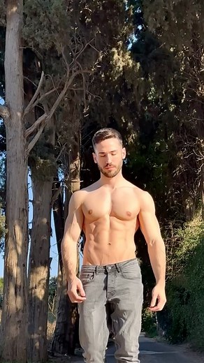 Yoav Even on Instagram: "stretching"