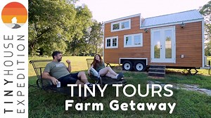 Gorgeous tiny houses with farmhouse flair offer chill getaway