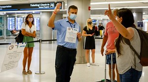 CDC launches Covid-19 WhatsApp chat in Spanish to spur more Latino vaccinations