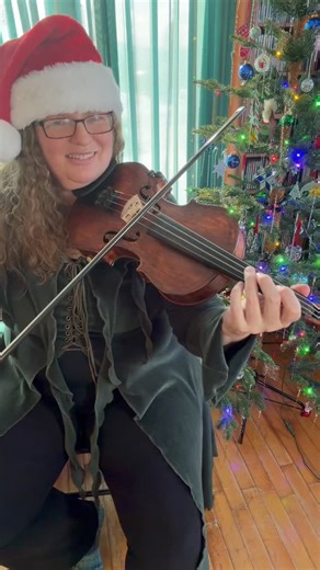 Katherine Moller on Instagram: "🎻 Day 6 is here and we are playing A Jig for Christmas. This one brings a cheerful bounce that feels perfect for December. ✨⁠ ⁠ You will find the sheet music and the full video lesson ready to help you along.⁠ ⁠ Sheet music is in my bio.⁠ Come play along with me on YouTube.⁠ ⁠ ⁠ #FiddlingIntoChristmas #KatherineTeachesFiddle"