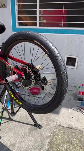 Videos de Bmx.Street (@bmx.streeet) con “Xlokuras Andriu - Andriu💫”