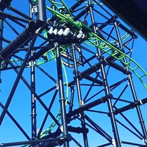 Up close and personal with the epic GREEN LANTERN! Clip by @______francesco | Warner Bros. Movie World - Gold Coast, Australia