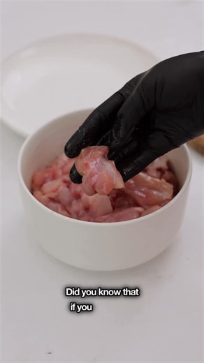 Kilani Latifat Omowunmi on Instagram: "Day 21 Christmas Recipe-Easy Homemade Chicken Spicy Suya Kebab . “Delight yourself also in the Lord, And He shall give you the desires of your heart. Commit your way to the Lord, Trust also in Him, And He shall bring it to pass.” ‭‭Psalms‬ ‭37‬:‭4‬-‭5‬ ‭NKJV‬"